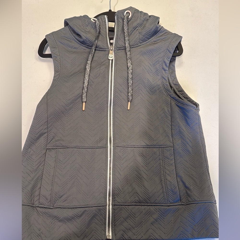Grey Cinch Woman’s Vest